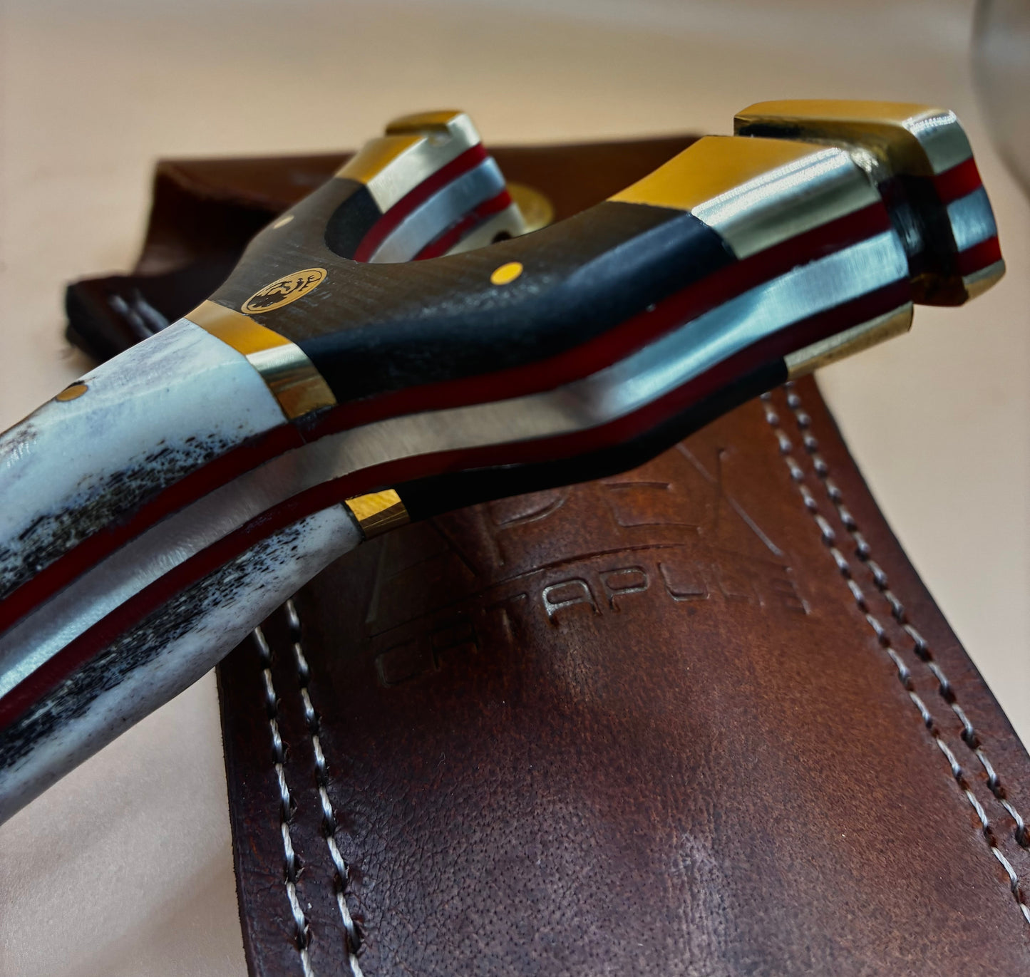 PREDATOR - RED ANTLER EDITION