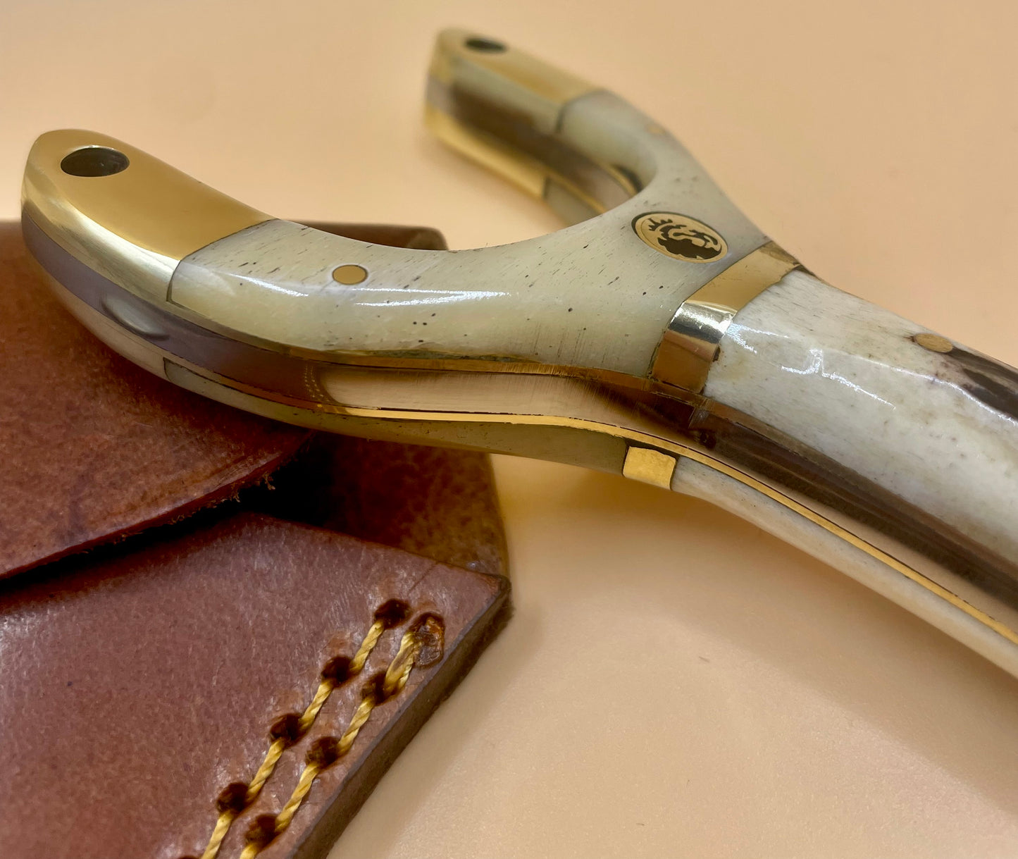 STALKER - CAMEL ANTLER EDITION