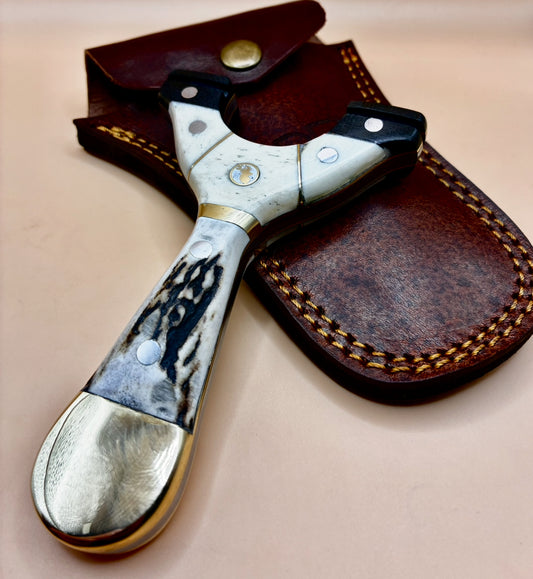 THE HUNTER - CAMEL ANTLER EDITION