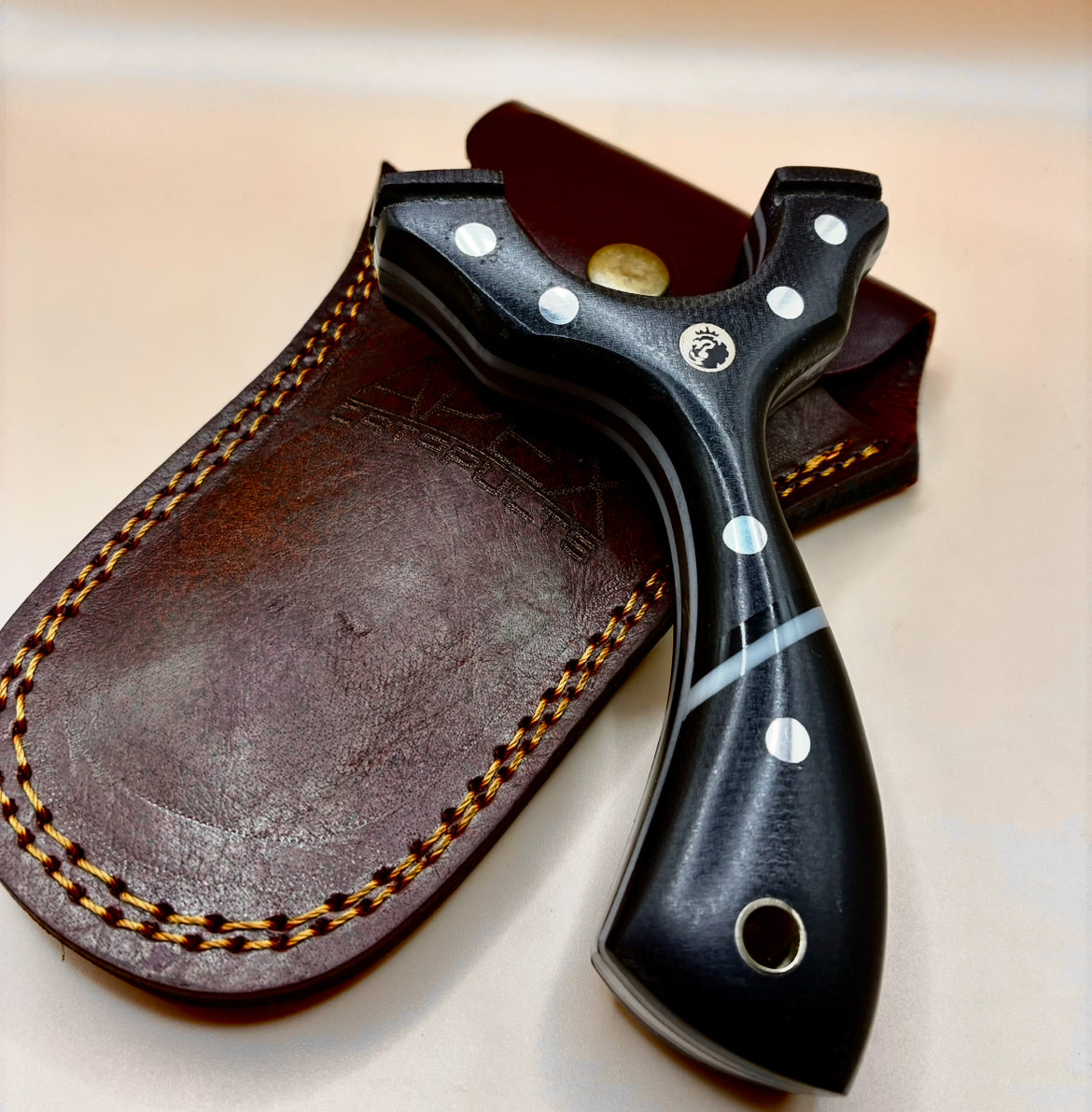 PREDATOR V2 - BRUCE WAYNE EDITION